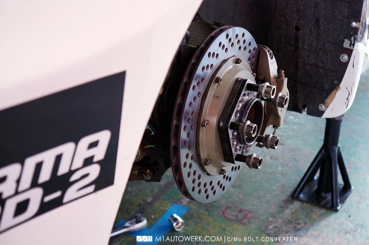 M1AUTOWERK BEST STUD CONVERSION BMW FORGED CHROMOLY STEEL น๊อตตัวผู้ยาว น็อตตัวผู้ยาว น๊อตล้อตัวผู้ยาว น็อตล้อตัวผู้ยาว ตัวผู้ยาว น๊อตล้อ น็อตล้อ ติณห์ ศรีตรัย