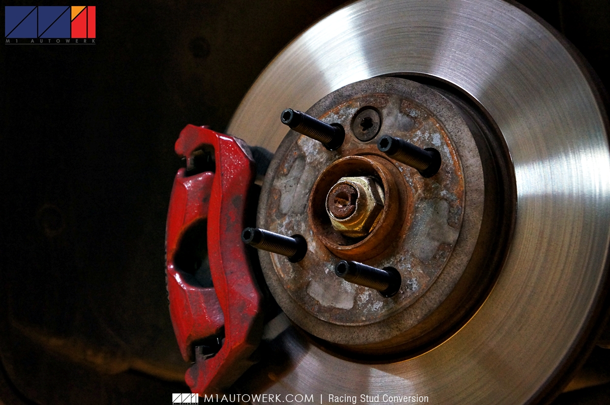 STUD CONVERSION BMW MINI M1 AUTOWERK BOLT CONVERTER น็อตล้อ ตัวผู้ยาว